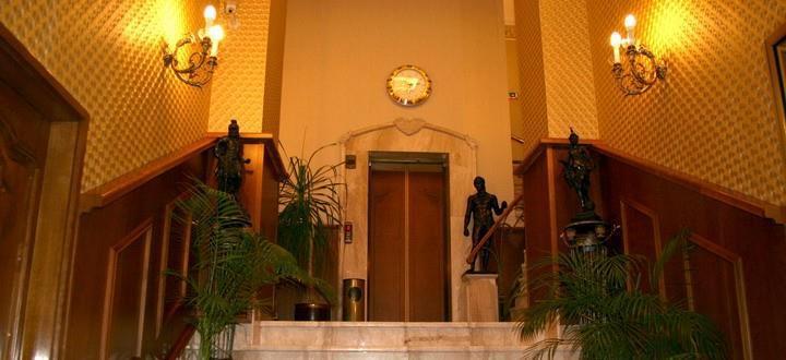 Grand Hotel London Varna Interior foto The interior of the hotel